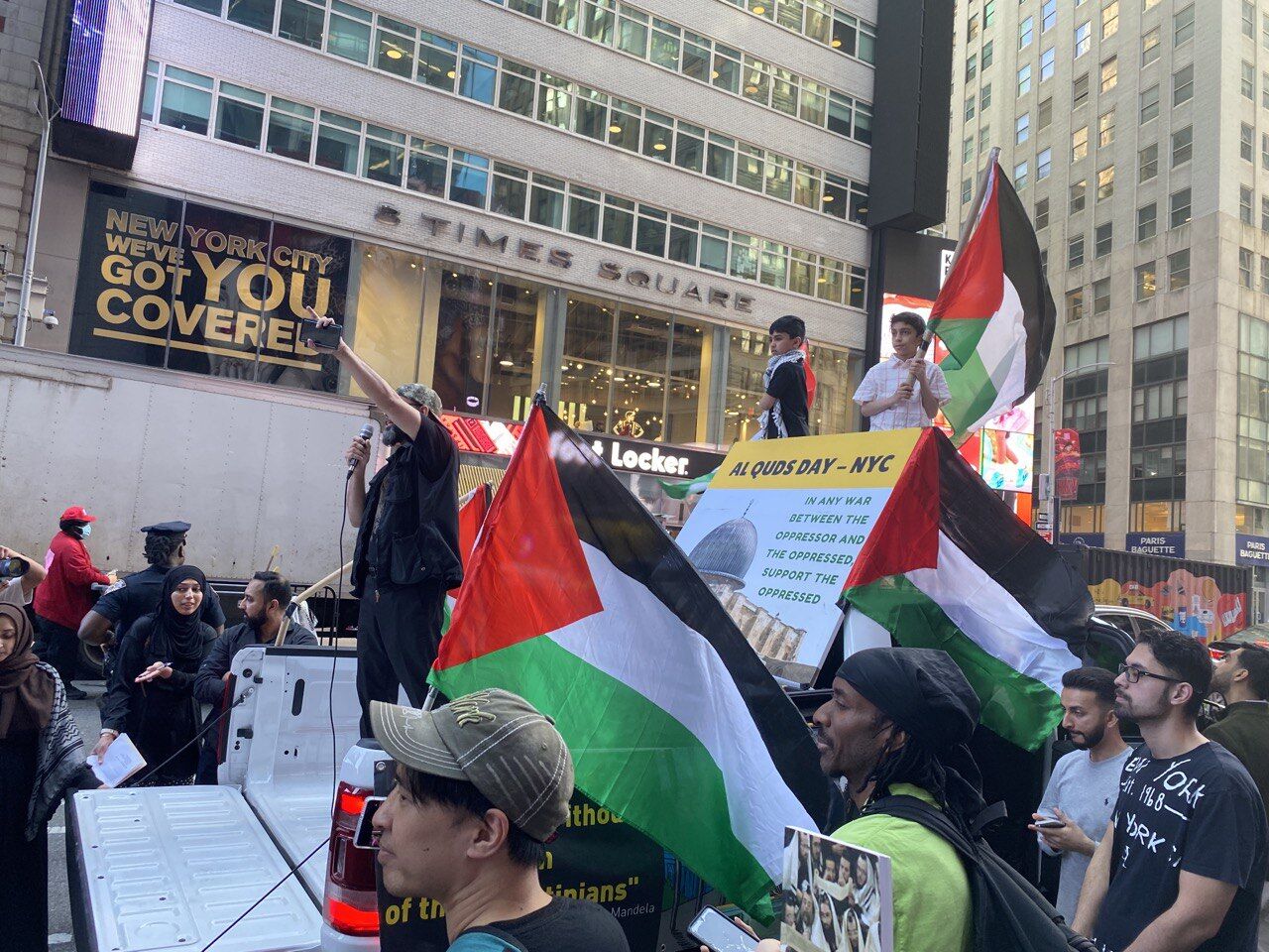 Muslims, Jews gather in Times Square to mark Int'l Quds Day