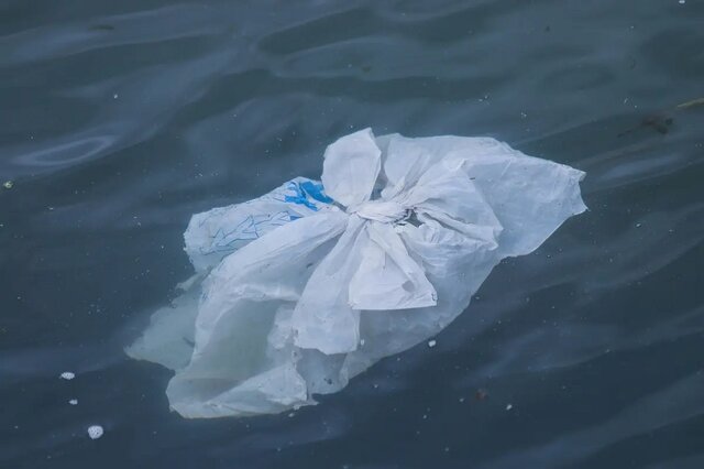 11 میلیون تن پلاستیک در اقیانوس‌ها