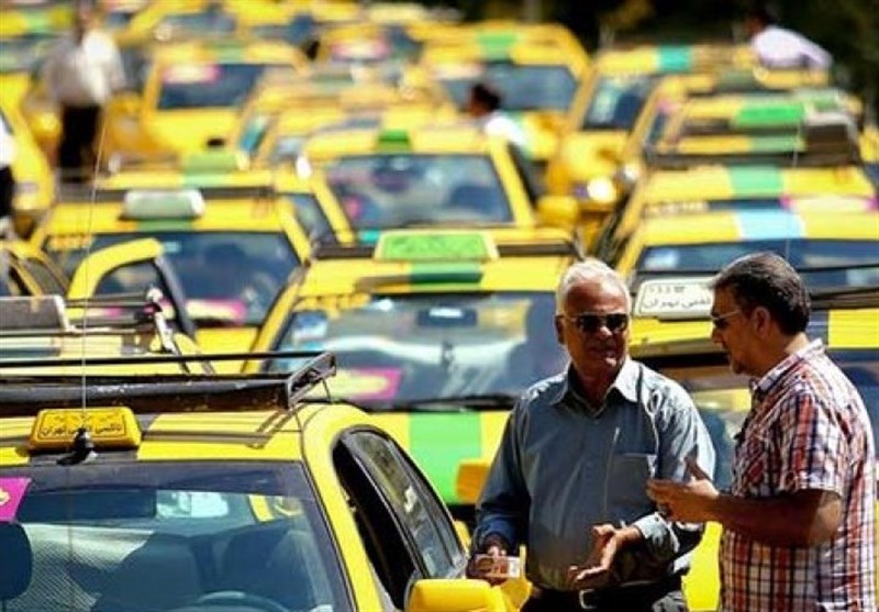 ساماندهی ایستگاه‌های تاکسی در میدان آزادی کرمانشاه
