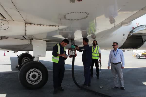 تأمین سوخت بیش از 660 پرواز در واحد سوختگیری هواپیمایی منطقه‌ ایلام