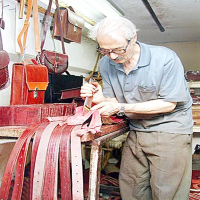 چرم همدان؛ صنعت اصیل در محاصره روزمرگی، رفاقت‌محوری و بی‌برنامگی