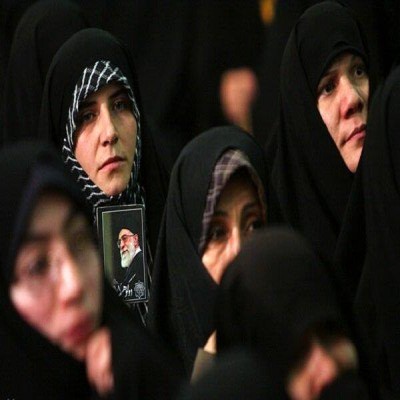 حجاب زن ایرانی؛ از سنت تا نماد هویت و مقاومت