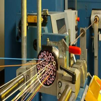 استاندار کرمانشاه خواستار راه‌اندازی کارخانه فیبر نوری شد