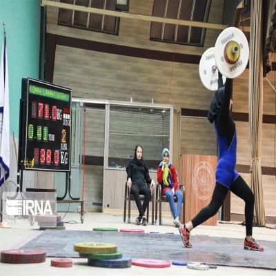 بازگشت پولادزنان همدانی به لیگ برتر وزنه‌برداری کشور