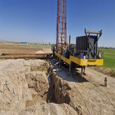آب شرب پایدار برای 2 روستای قروه‌ تأمین شد