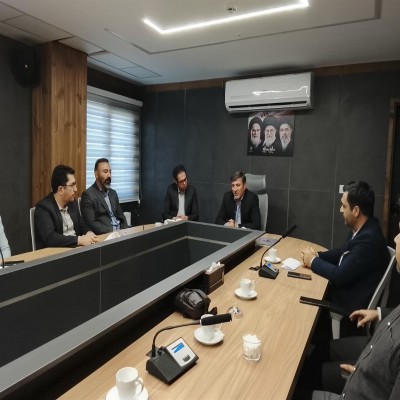 فرآیندهای اداری با سرعت، دقت و احترام بیشتری انجام شود